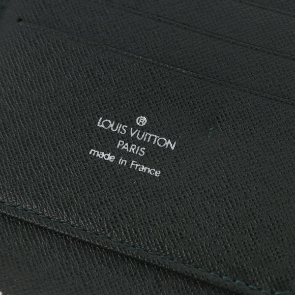 LOUIS VUITTON Taiga Organizer Atholl Travel Case Epicea M30654 LV Auth 191333A