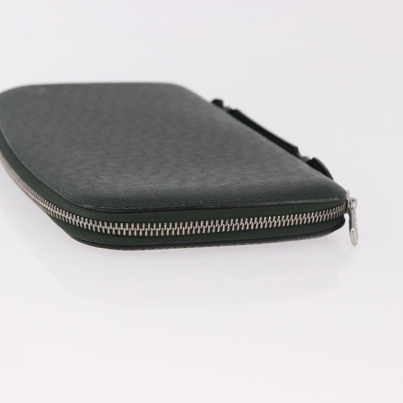 LOUIS VUITTON Taiga Organizer Atholl Travel Case Epicea M30654 LV Auth 191333A