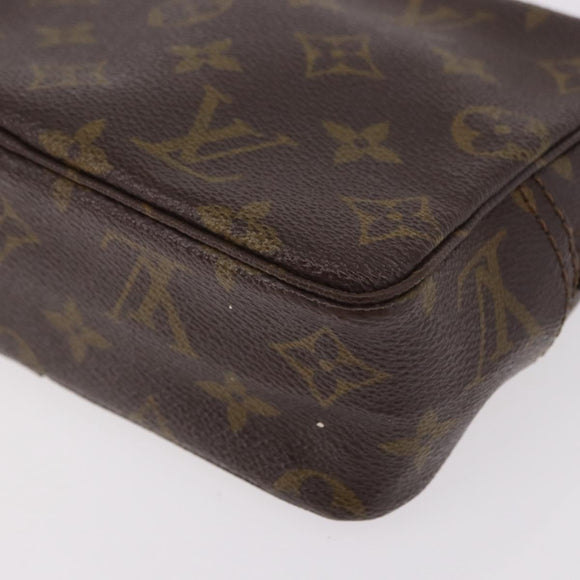 LOUIS VUITTON Monogram Trousse Toilette 18 Pouch M47526 LV Auth 191567