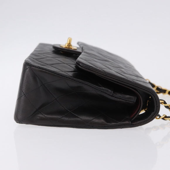 CHANEL Double Flap Chain Matelasse25 Bag Lamb Skin Black Gold CC Auth 191833SAM