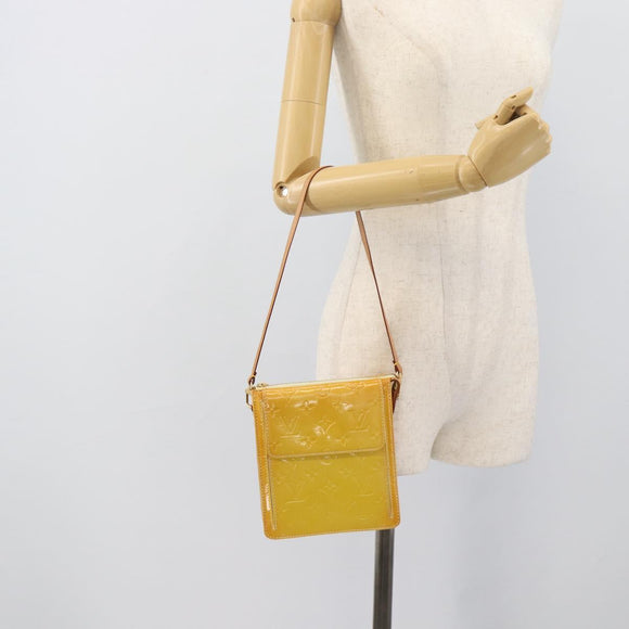 LOUIS VUITTON Monogram Vernis Motto Pouch Lime Yellow M91059 LV Auth 192499