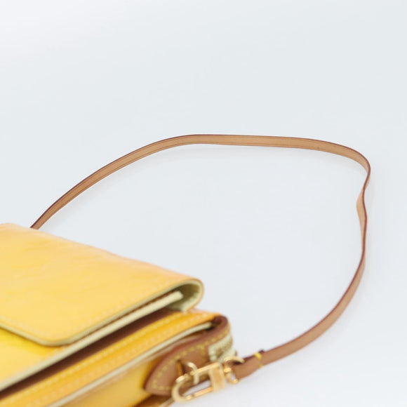 LOUIS VUITTON Monogram Vernis Motto Pouch Lime Yellow M91059 LV Auth 192499