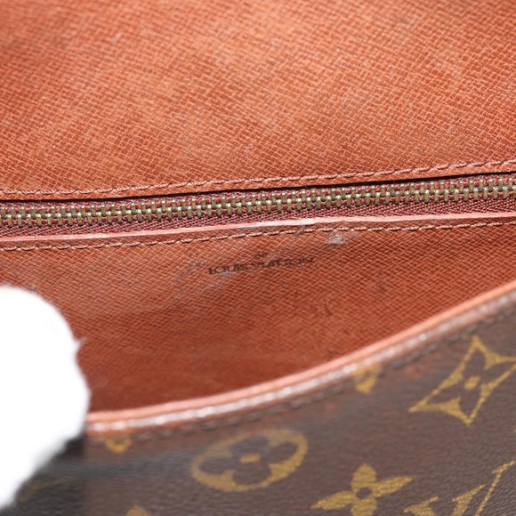 LOUIS VUITTON Monogram Saint Cloud MM Shoulder Bag M51243 LV Auth 192630