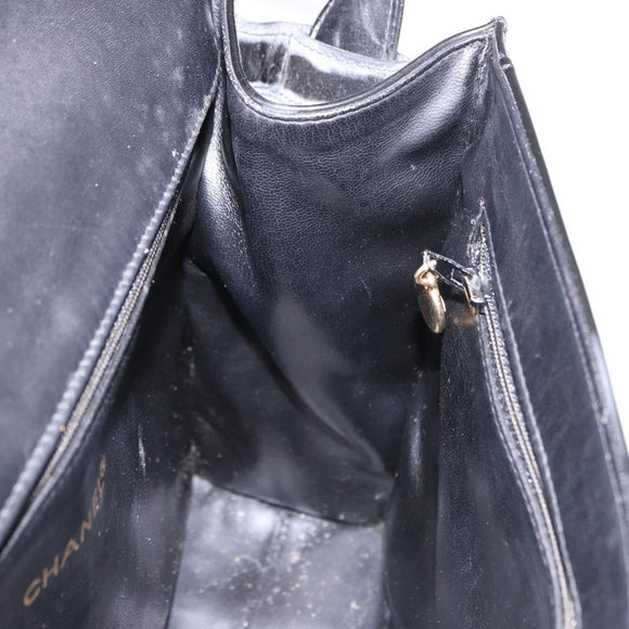 CHANEL Shoulder Bag Patent Black CC Auth 192734