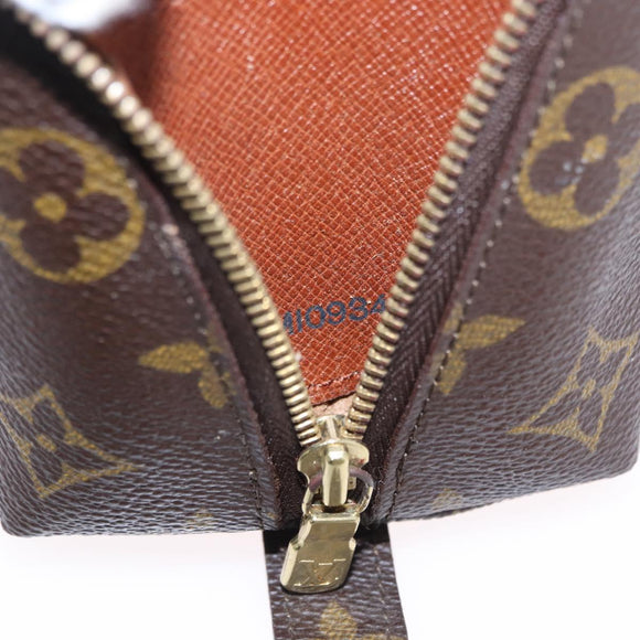 LOUIS VUITTON Monogram Trousse Demi Ronde Cosmetic Pouch M47520 LV Auth 193374