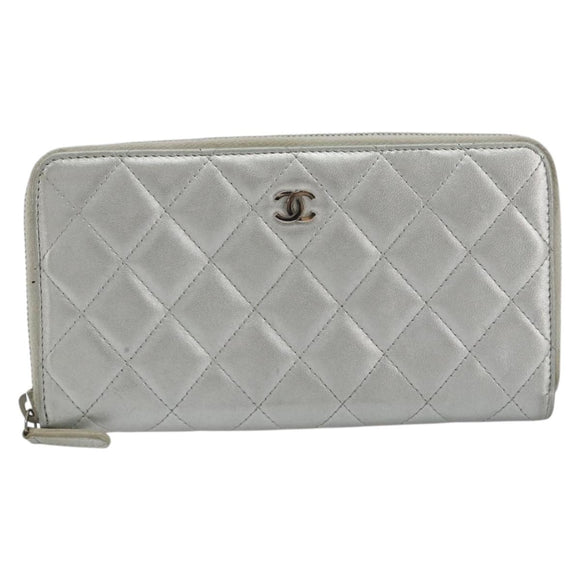 CHANEL Matelasse Long Wallet Lamb Skin Silver CC Auth 193392A