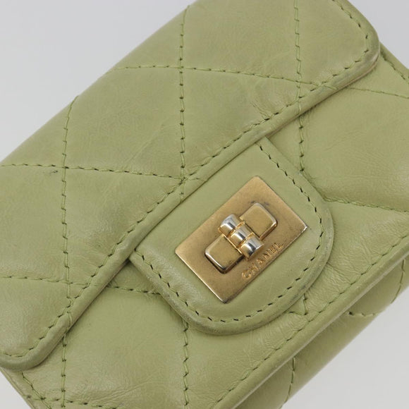 CHANEL Matelasse 2.55 Wallet Lamb Skin Green Gold CC Auth 193593A