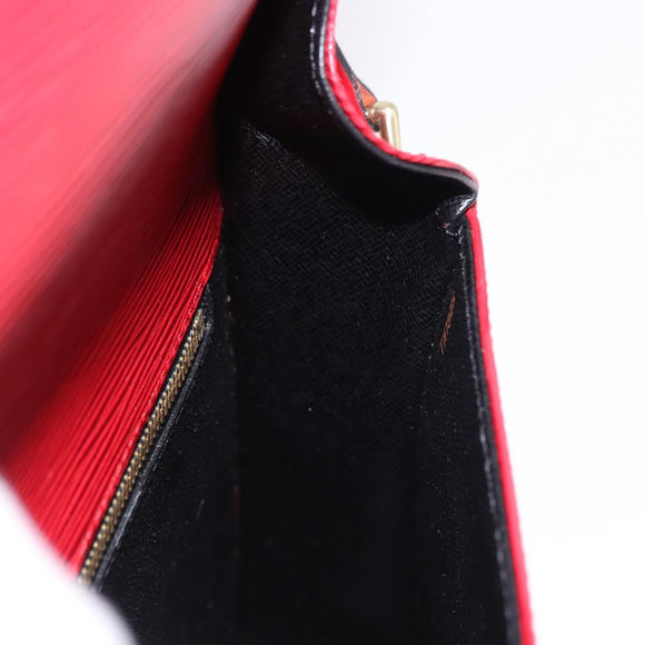 LOUIS VUITTON Epi Saint Cloud GM Shoulder Bag Red M52197 LV Auth 193913A