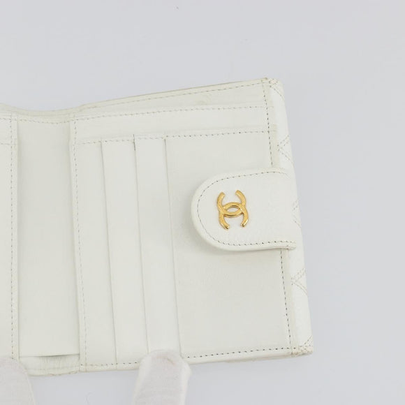 CHANEL Bicolore Bifold Wallet Caviar Skin White Gold Tone CC Auth 194133A