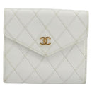 CHANEL Bicolore Bifold Wallet Caviar Skin White Gold Tone CC Auth 194133A-2