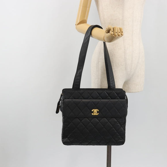 CHANEL Matelasse Tote Bag Patent Leather Black Gold CC Auth 194245