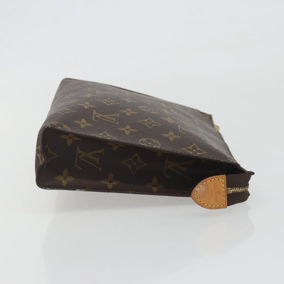 LOUIS VUITTON Monogram Poche Toilette 26 Pouch M47542 LV Auth 194388