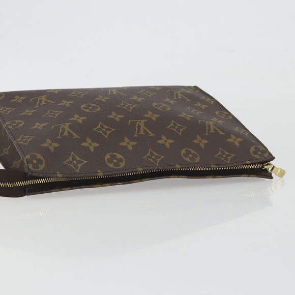 LOUIS VUITTON Monogram Poche Toilette 26 Pouch M47542 LV Auth 194388