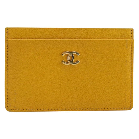 CHANEL Card Case Leather Yellow Gold Tone CC Auth 194407M