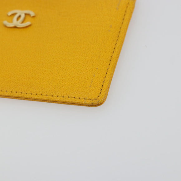 CHANEL Card Case Leather Yellow Gold Tone CC Auth 194407M