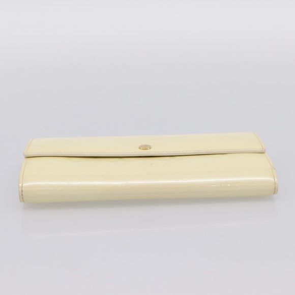 LOUIS VUITTON Vernis Portefeiulle Sarah Wallet Perle M91971 LV Auth 194462A