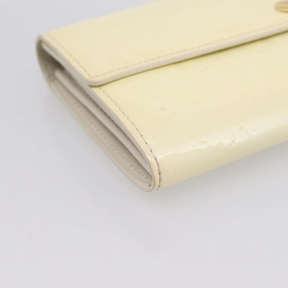 LOUIS VUITTON Vernis Portefeiulle Sarah Wallet Perle M91971 LV Auth 194462A
