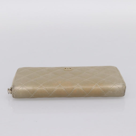 CHANEL Matelasse Long Wallet Lamb Skin Gold CC Auth 194478
