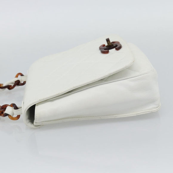 CHANEL Matelasse Chain Shoulder Bag Lamb Skin White CC Auth 194671V