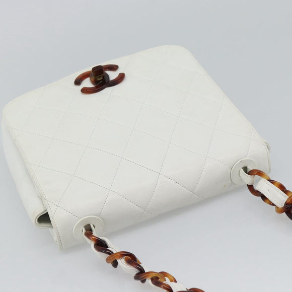 CHANEL Matelasse Chain Shoulder Bag Lamb Skin White CC Auth 194671V