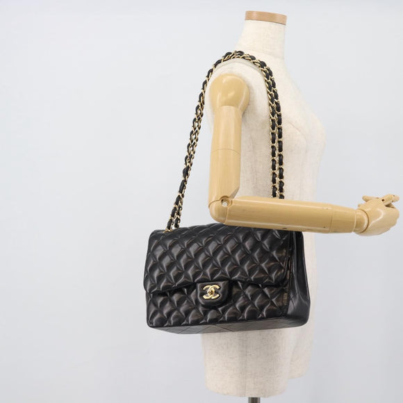 CHANEL Matelasse 30 Chain Shoulder Bag Lamb Skin Gold Black CC Auth 194866SM