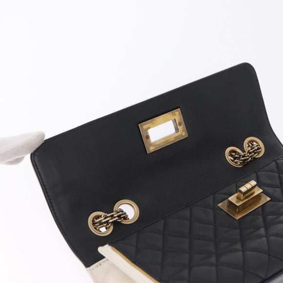 CHANEL Chain Matelasse 2.55 Shoulder Bag Lamb Skin Black Gold CC Auth 194876V