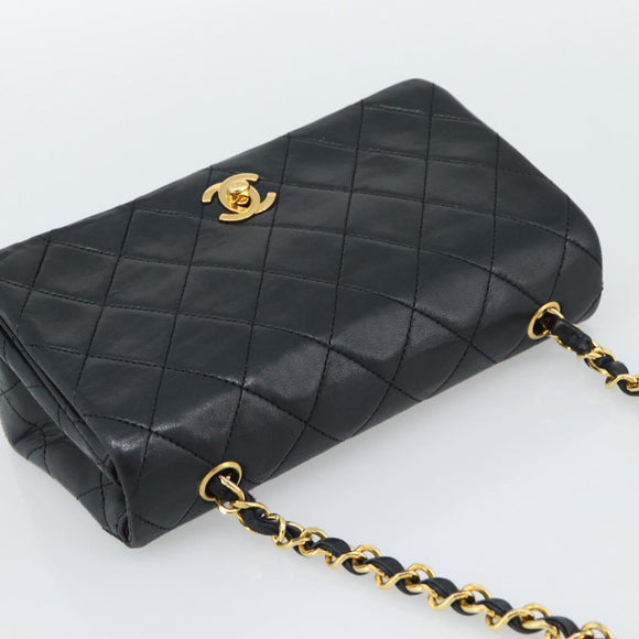 CHANEL Matelasse Chain Shoulder Bag Lamb Skin Black Gold CC Auth 194950V
