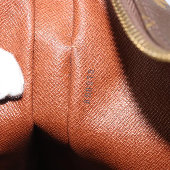 LOUIS VUITTON Monogram Boulogne 30 Shoulder Bag M51265 LV Auth 194984A