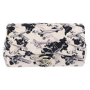 CHANEL Matelasse 25 Airline Shoulder Bag Canvas White Silver CC Auth 195026SAM-2