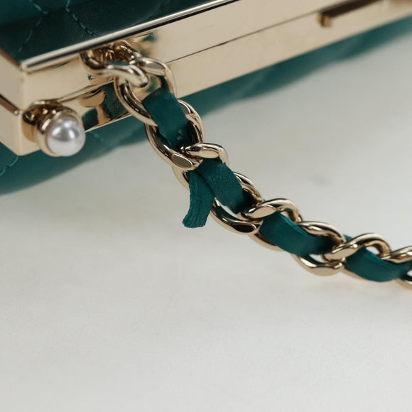 CHANEL Matelasse Chain Shoulder Bag Lamb Skin Green Gold CC Auth 195029SM