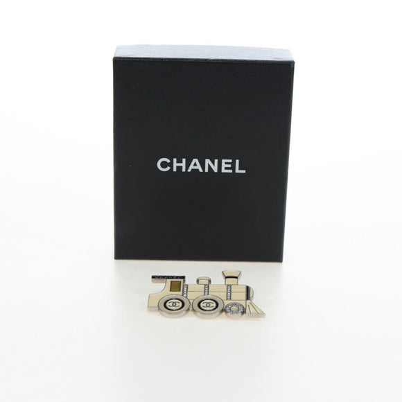 CHANEL Brooch metal Gold Tone CC Auth 195102M