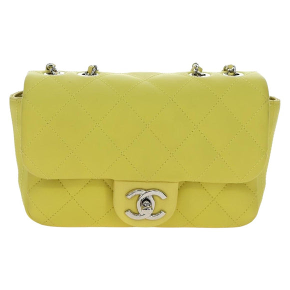 CHANEL Matelasse 20 Chain Shoulder Bag Leather Yellow Silver CC Auth 195108M