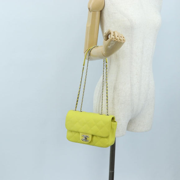 CHANEL Matelasse 20 Chain Shoulder Bag Leather Yellow Silver CC Auth 195108M