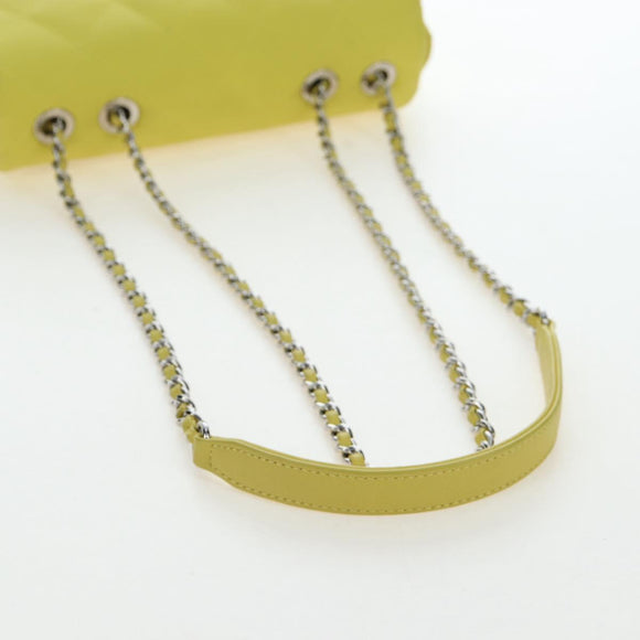 CHANEL Matelasse 20 Chain Shoulder Bag Leather Yellow Silver CC Auth 195108M