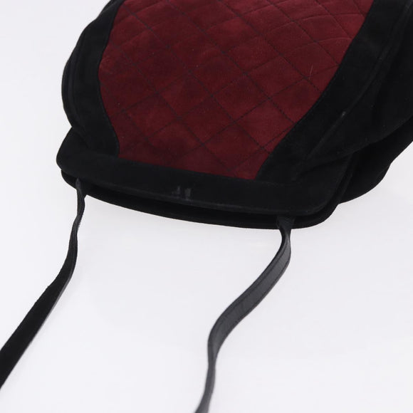 Salvatore Ferragamo Shoulder Bag Suede Red Gold Auth 195204