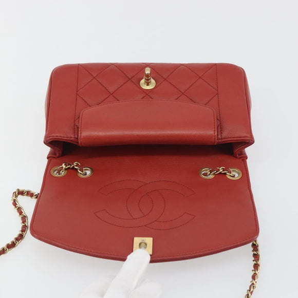 CHANEL Matelasse Chain Shoulder Bag Lamb Skin Red Gold Tone CC Auth 195253SM