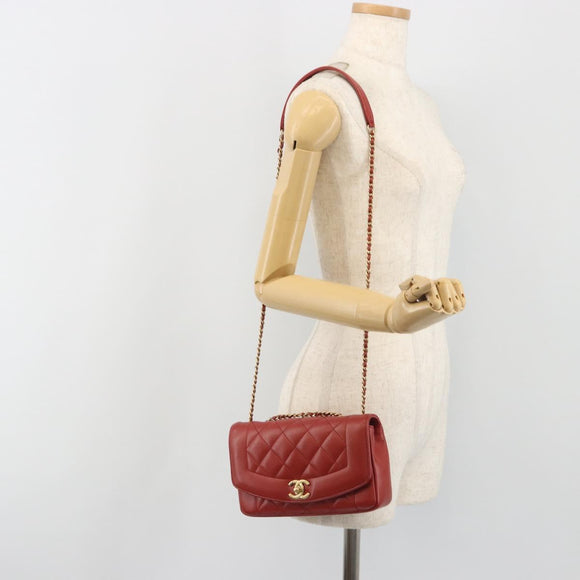 CHANEL Matelasse Chain Shoulder Bag Lamb Skin Red Gold Tone CC Auth 195253SM