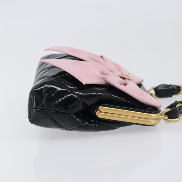 CHANEL Chain Matelasse Shoulder Bag Patent leather Black Gold CC Auth 195256M