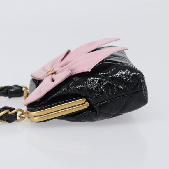 CHANEL Chain Matelasse Shoulder Bag Patent leather Black Gold CC Auth 195256M