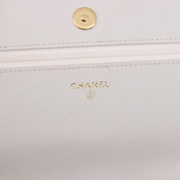 CHANEL Matelasse Chain Shoulder Bag Caviar Skin White Gold Tone CC Auth 195323A