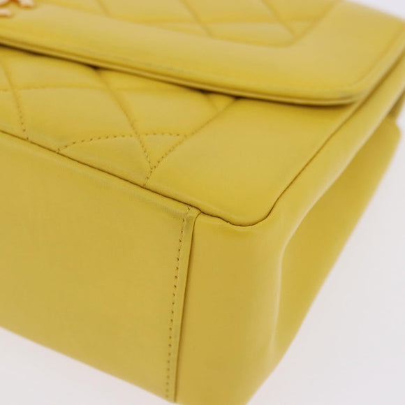 CHANEL Matelasse Chain Shoulder Bag Lamb Skin Yellow Gold Tone CC Auth 195325V