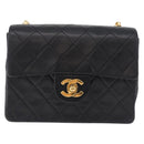 CHANEL Chain Mini Matelasse Shoulder Bag Lamb Skin Black Gold CC Auth 195391SAV-2