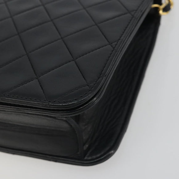 CHANEL Matelasse Chain Shoulder Bag Lamb Skin Black Gold Tone CC Auth 195492