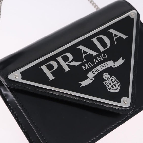 PRADA Chain Shoulder Bag Patent leather Black Silver Auth 195563SAV