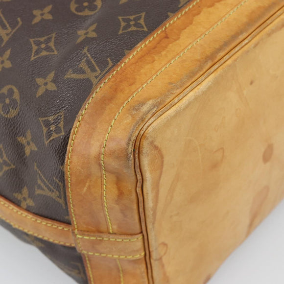 LOUIS VUITTON Monogram Petit Noe Shoulder Bag M42226 LV Auth 195632