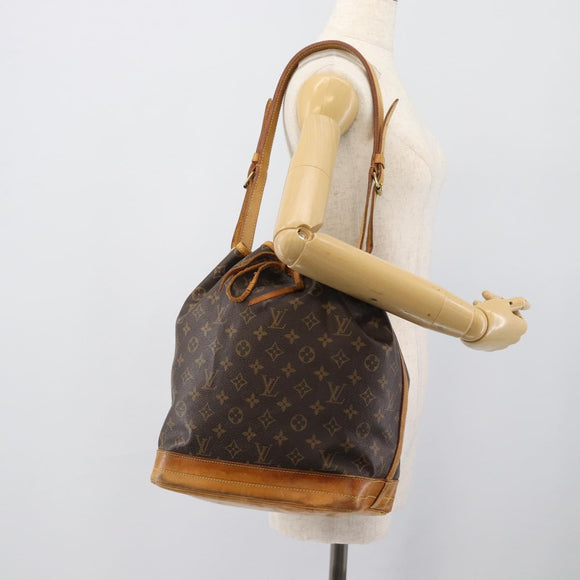 LOUIS VUITTON Monogram Petit Noe Shoulder Bag M42226 LV Auth 195632