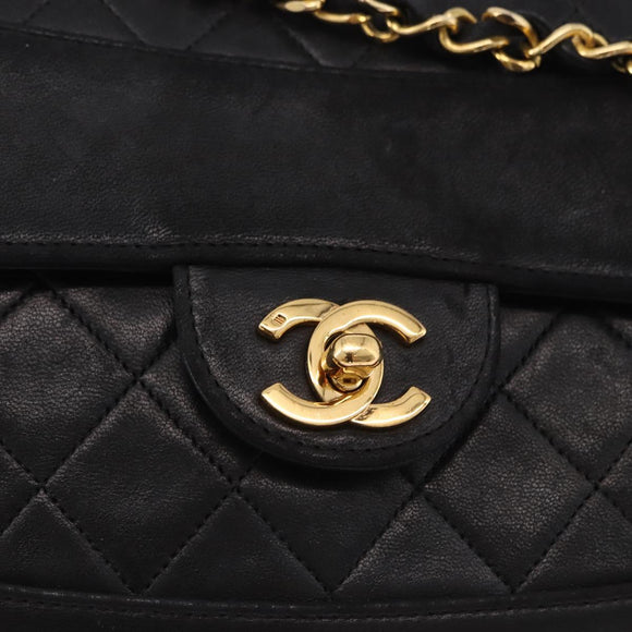CHANEL Matelasse Chain Shoulder Bag Lamb Skin Black Gold CC Auth 195725
