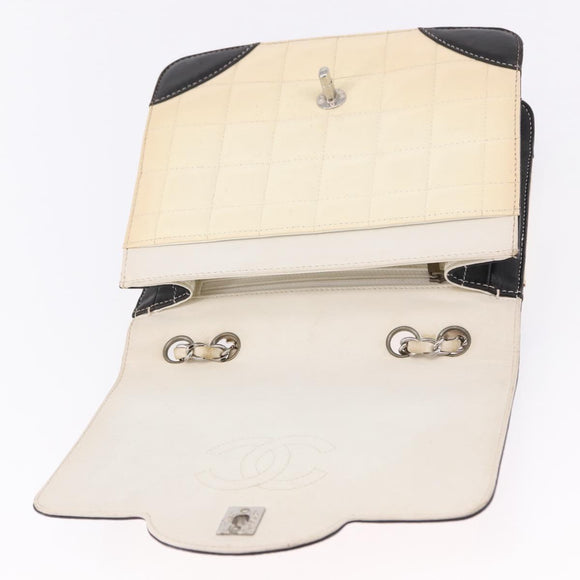 CHANEL Choco Bar Line Turn Lock Chain Bag Patent Leather Ivory CC Auth 195749V