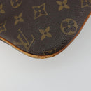 LOUIS VUITTON Monogram Pochette Bosphore Shoulder Bag M40044 LV Auth 195778-16