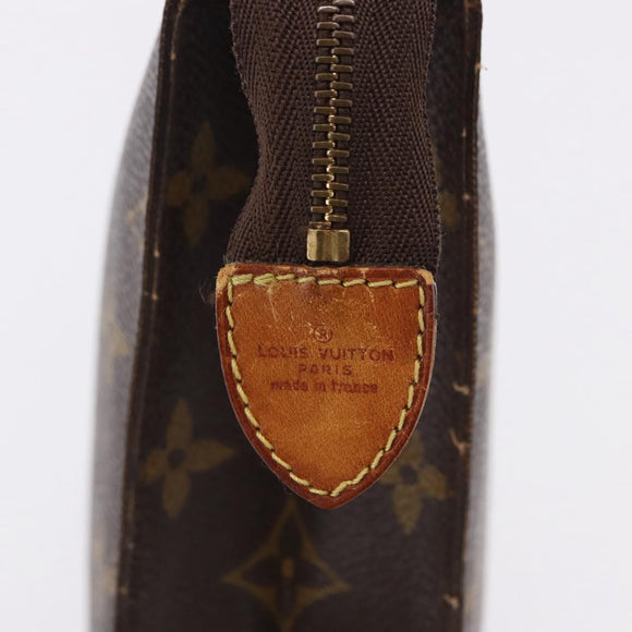 LOUIS VUITTON Monogram Poche Toilette 26 Pouch M47542 LV Auth 195782